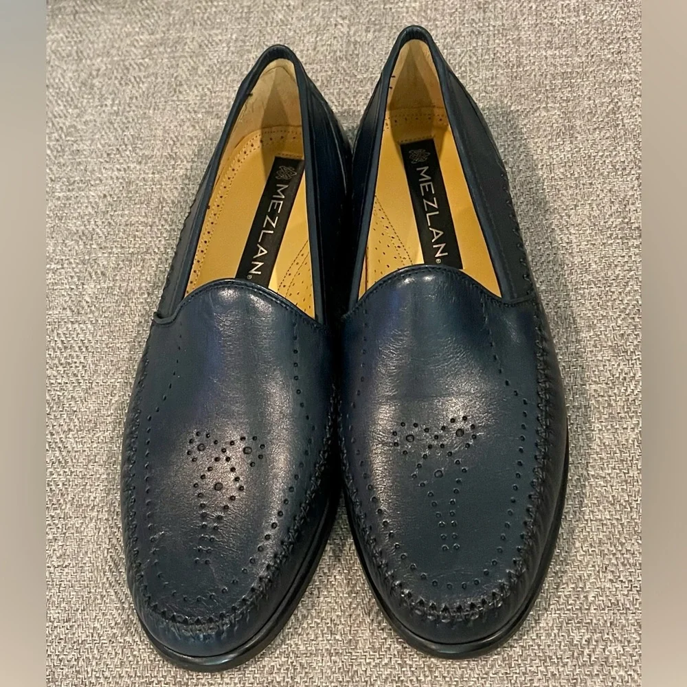 MEZLAN - Men’s NAVY Loafers- 24382 111M - Picture 1 of 2